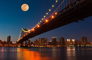 Custom Wall Art &nbsp;&ndash; Nature&nbsp;&ndash; Manhattan Moon